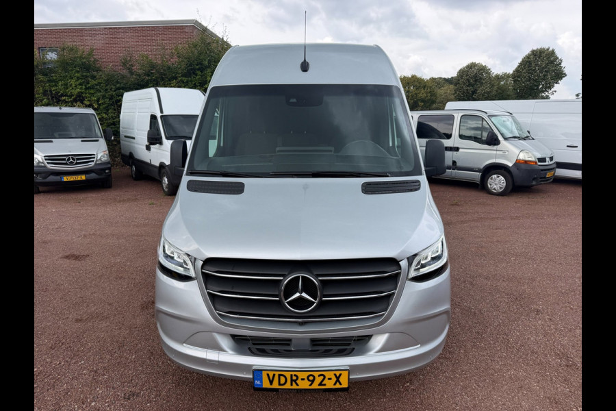 Mercedes-Benz Sprinter 316 CDI L2H2 3500KG Trekhaak / 360 Cam / Led / Vol
