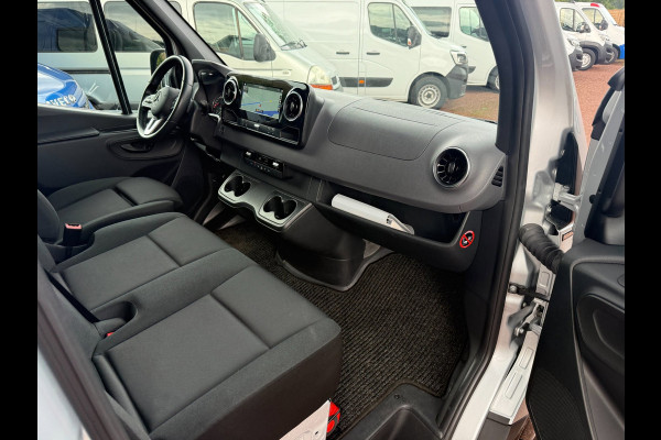 Mercedes-Benz Sprinter 316 CDI L2H2 3500KG Trekhaak / 360 Cam / Led / Vol