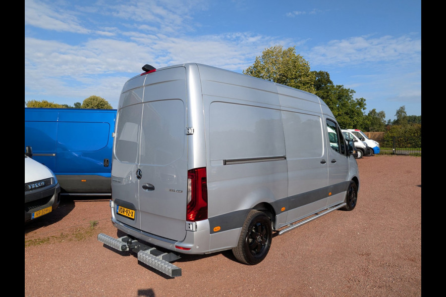 Mercedes-Benz Sprinter 316 CDI L2H2 3500KG Trekhaak / 360 Cam / Led / Vol