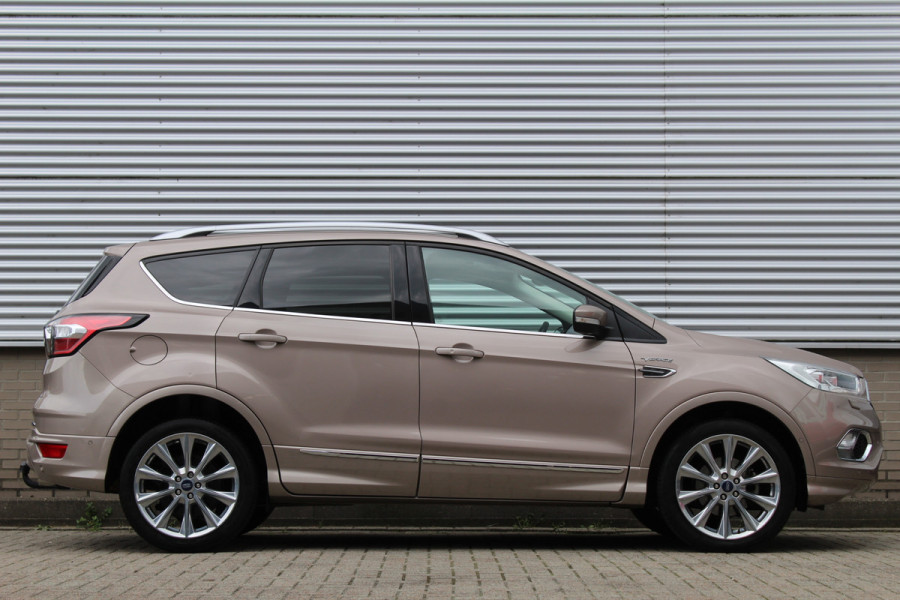 Ford Kuga 1.5 EcoBoost 150PK Vignale | Trekhaak | Sony | Leder | Camera | Stoelverwarming