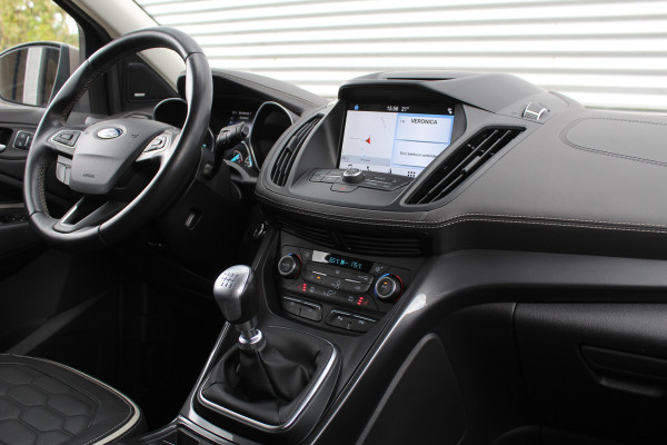 Ford Kuga 1.5 EcoBoost 150PK Vignale | Trekhaak | Sony | Leder | Camera | Stoelverwarming