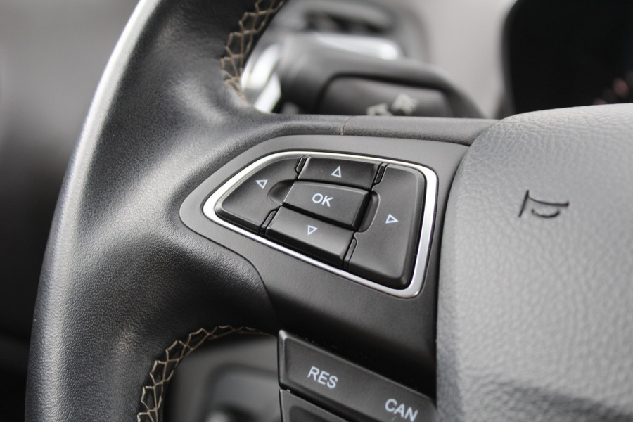 Ford Kuga 1.5 EcoBoost 150PK Vignale | Trekhaak | Sony | Leder | Camera | Stoelverwarming