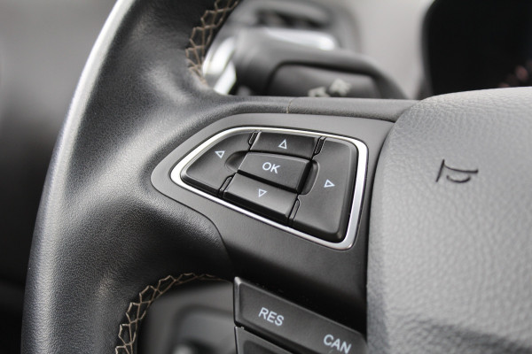 Ford Kuga 1.5 EcoBoost 150PK Vignale | Trekhaak | Sony | Leder | Camera | Stoelverwarming
