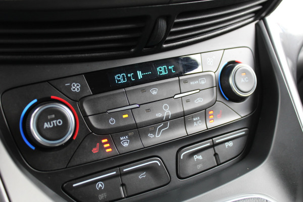 Ford Kuga 1.5 EcoBoost 150PK Vignale | Trekhaak | Sony | Leder | Camera | Stoelverwarming
