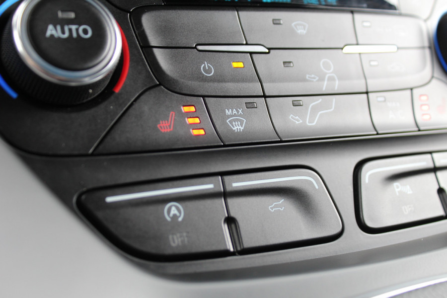 Ford Kuga 1.5 EcoBoost 150PK Vignale | Trekhaak | Sony | Leder | Camera | Stoelverwarming