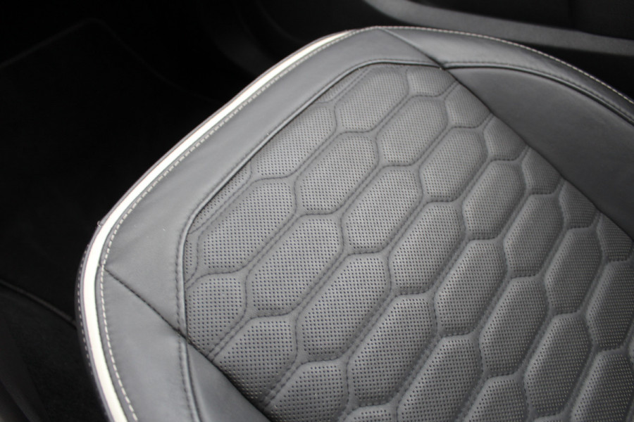 Ford Kuga 1.5 EcoBoost 150PK Vignale | Trekhaak | Sony | Leder | Camera | Stoelverwarming