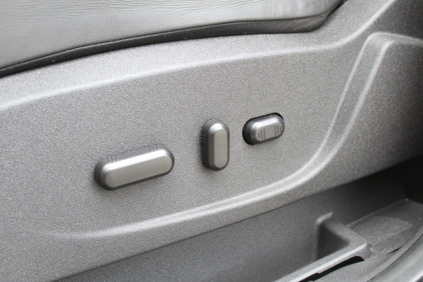 Ford Kuga 1.5 EcoBoost 150PK Vignale | Trekhaak | Sony | Leder | Camera | Stoelverwarming