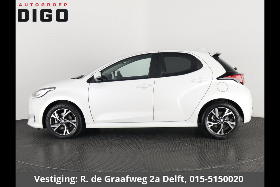 Toyota Yaris 1.5 Hybrid 115 Dynamic Luxury | Stuur- & Stoelverwarming | Parkeersensoren | Adaptieve Cruise Control | BSM