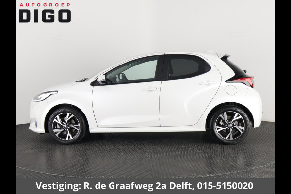 Toyota Yaris 1.5 Hybrid 115 Dynamic Luxury | Stuur- & Stoelverwarming | Parkeersensoren | Adaptieve Cruise Control | BSM