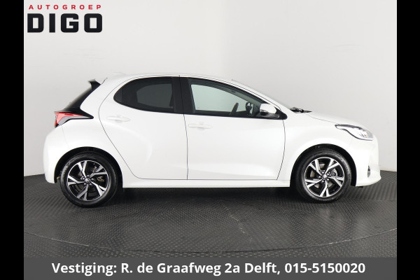 Toyota Yaris 1.5 Hybrid 115 Dynamic Luxury | Stuur- & Stoelverwarming | Parkeersensoren | Adaptieve Cruise Control | BSM