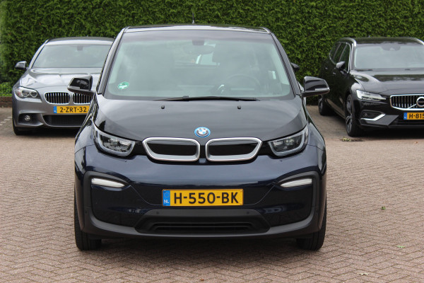 BMW i3 Executive Edition 120Ah 42 kWh / SoH 87,8% / Camera / Navigatie / 20'' / LED / Warmtepomp / Stoelverwarming / DAB / Cruise Control
