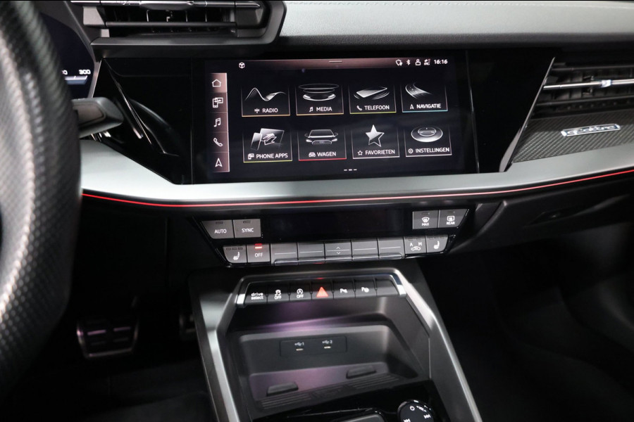 Audi S3 Limousine 2.0 TFSI quattro 310+PK LED/VIRTUAL/B&O/PANO/SFEER/LEER+ALCANTARA+S.VERWARMING/19" LMV/ACC/LINE/12 MND GARANTIE!