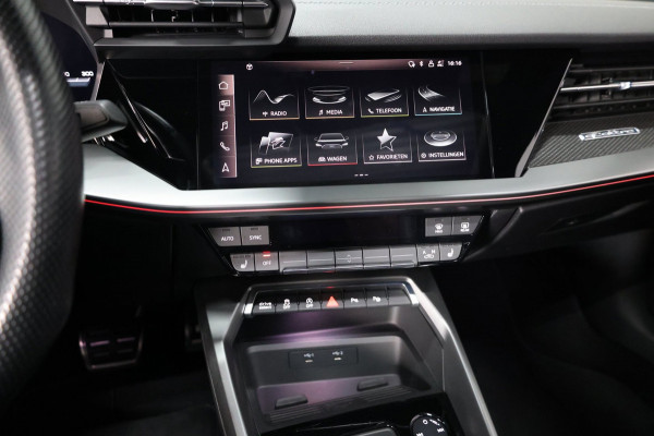 Audi S3 Limousine 2.0 TFSI quattro 310+PK LED/VIRTUAL/B&O/PANO/SFEER/LEER+ALCANTARA+S.VERWARMING/19" LMV/ACC/LINE/12 MND GARANTIE!
