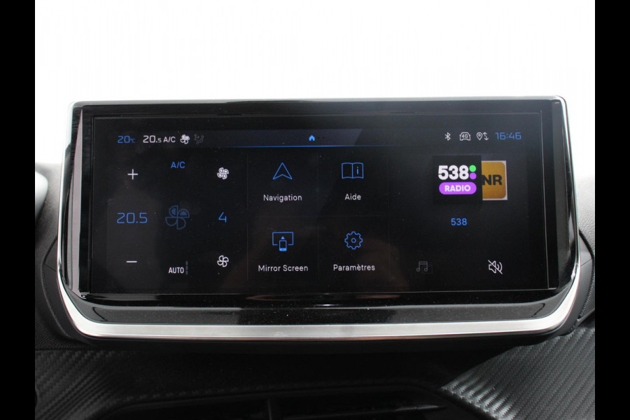 Peugeot e-2008 EV Allure 50 kWh Navigatie Apple Carplay Android Auto Camera Parkeerhulp Adaptive cruise control Dodehoekassistent Full Led Climate Control Virtual Cockpit Lichtmetalen velgen