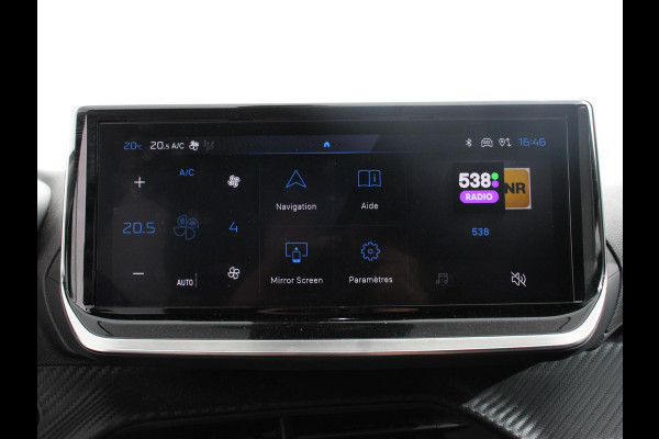 Peugeot e-2008 EV Allure 50 kWh Navigatie Apple Carplay Android Auto Camera Parkeerhulp Adaptive cruise control Dodehoekassistent Full Led Climate Control Virtual Cockpit Lichtmetalen velgen