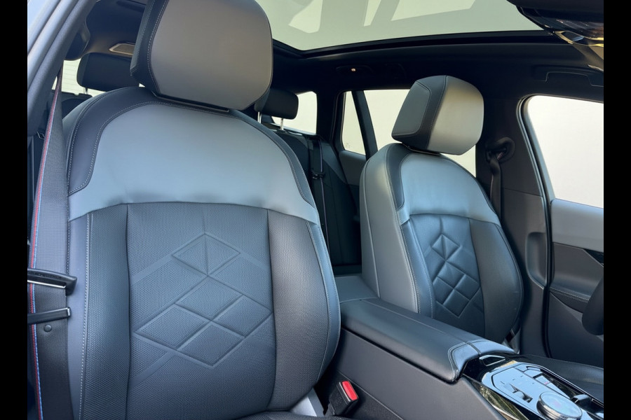 BMW 5 Serie Touring 530e, M sport PRO, ALLE OPTIES, panoramadak, electr bedienbare trekhaak,b&w, nieuwprijs € 98781,- NL auto nap