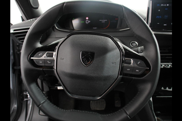 Peugeot e-2008 EV Allure 50 kWh Navigatie Apple Carplay Android Auto Camera Parkeerhulp Adaptive cruise control Dodehoekassistent Full Led Climate Control Virtual Cockpit Lichtmetalen velgen