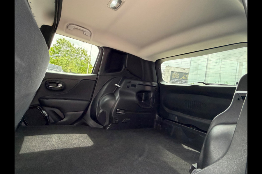 Jeep Renegade 1.4 140pk Limited, CarPlay, Xenon, NAP, KeyLess