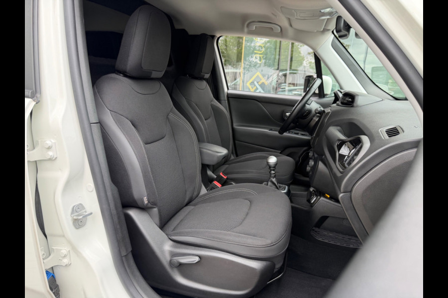 Jeep Renegade 1.4 140pk Limited, CarPlay, Xenon, NAP, KeyLess