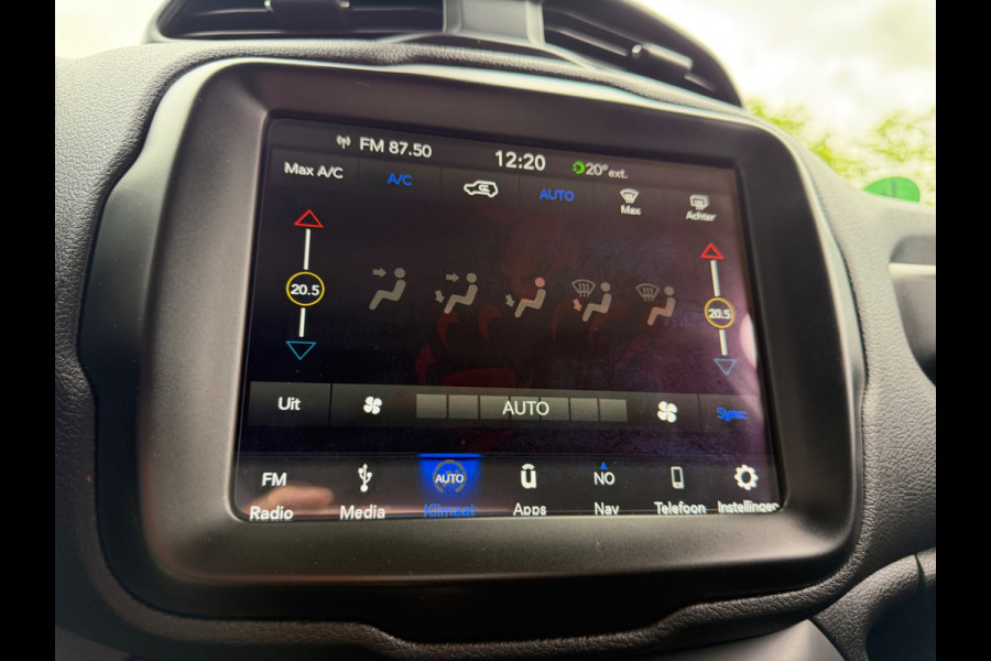 Jeep Renegade 1.4 140pk Limited, CarPlay, Xenon, NAP, KeyLess