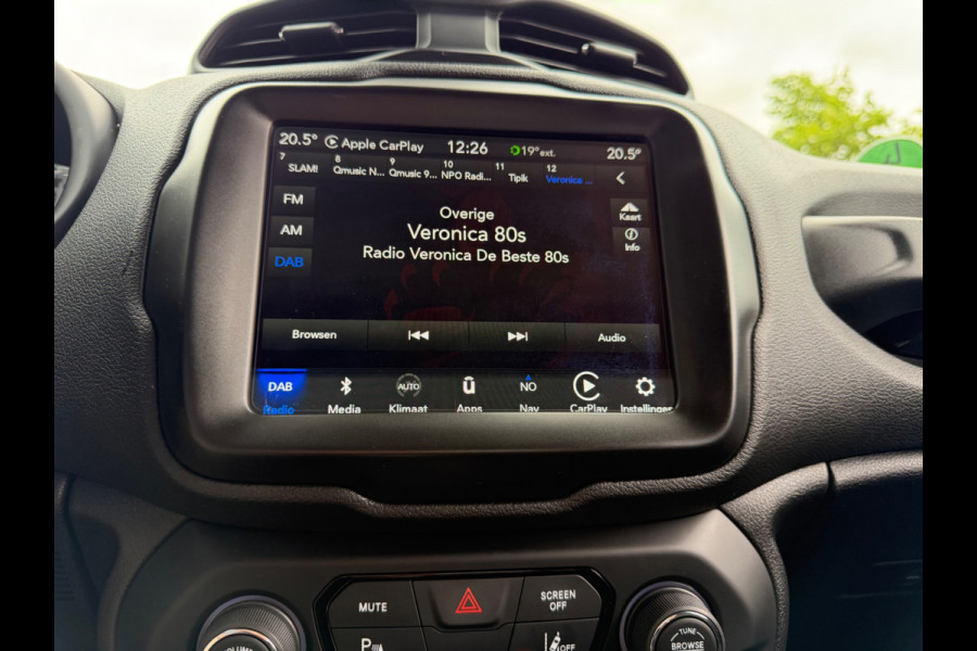 Jeep Renegade 1.4 140pk Limited, CarPlay, Xenon, NAP, KeyLess