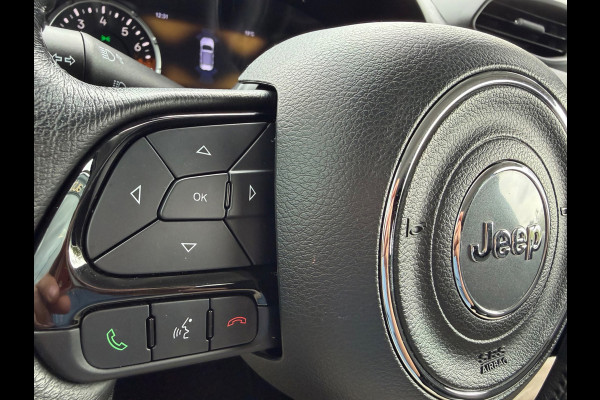 Jeep Renegade 1.4 140pk Limited, CarPlay, Xenon, NAP, KeyLess