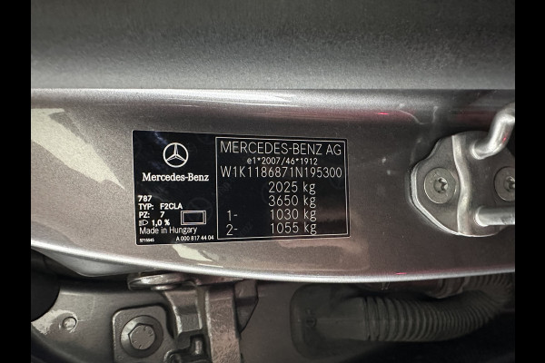 Mercedes-Benz CLA-Klasse Shooting Brake 200 Business Solution AMG (INCL.BTW) Aut. *PANO | LEATHER-MICROFIBRE | FULL-LED | HEATED-SPORTSEATS | AMBIENT-LIGHT | DIGI-COCKPIT | DAB+ | NAVI-FULLMAP | CAMERA | PRIVACYGLASS | SHIFTPADDLES | 18''ALU*