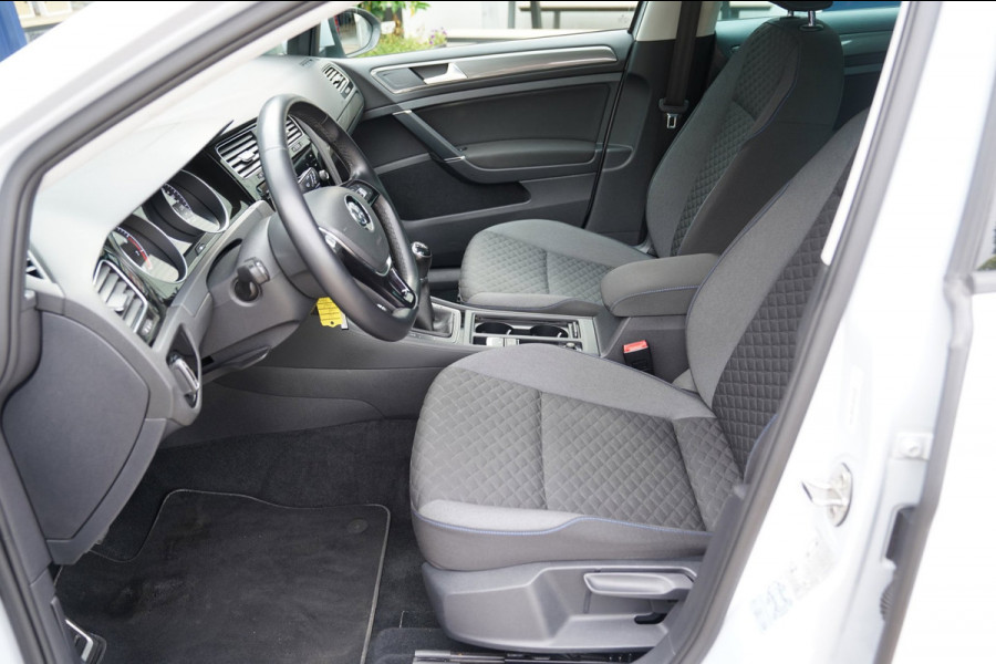 Volkswagen Golf Variant 1.0 TSI Comfortline |Prijs rijklaar incl 12 mnd garantie|Navi Carplay LMV+All-season Pdc