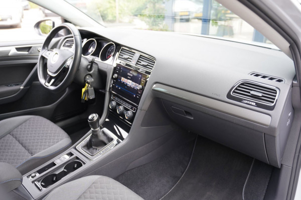 Volkswagen Golf Variant 1.0 TSI Comfortline |Prijs rijklaar incl 12 mnd garantie|Navi Carplay LMV+All-season Pdc