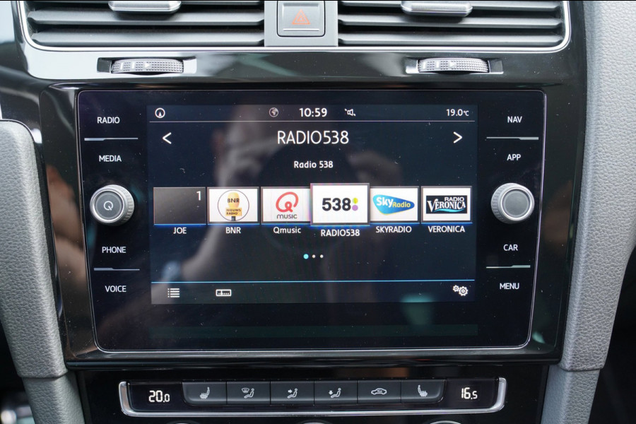 Volkswagen Golf Variant 1.0 TSI Comfortline |Prijs rijklaar incl 12 mnd garantie|Navi Carplay LMV+All-season Pdc