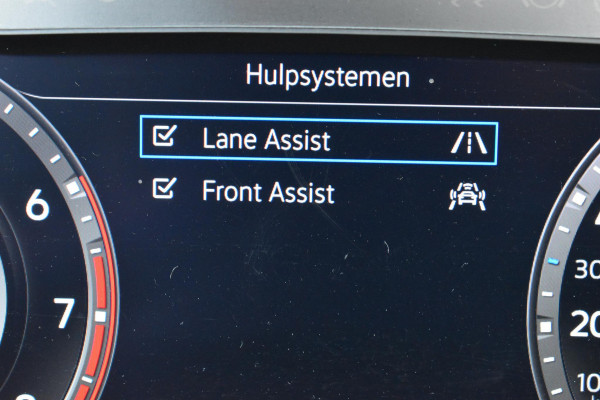 Volkswagen Tiguan 1.4 TSI ACT Comfortline Business Pano Memory 360C Lane ACC
