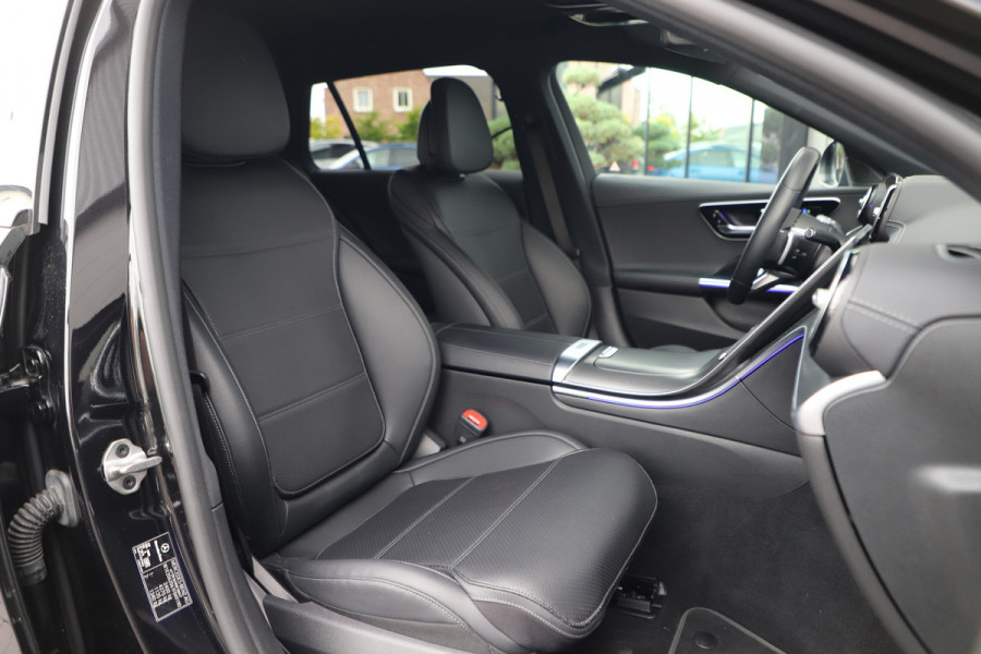 Mercedes-Benz C-Klasse Estate 300d AMG | 265PK | Achterasbesturing | Massage | Head-up | Keyless-go | Stoelkoeling | Distronic+ | Digital-light | Sfeer