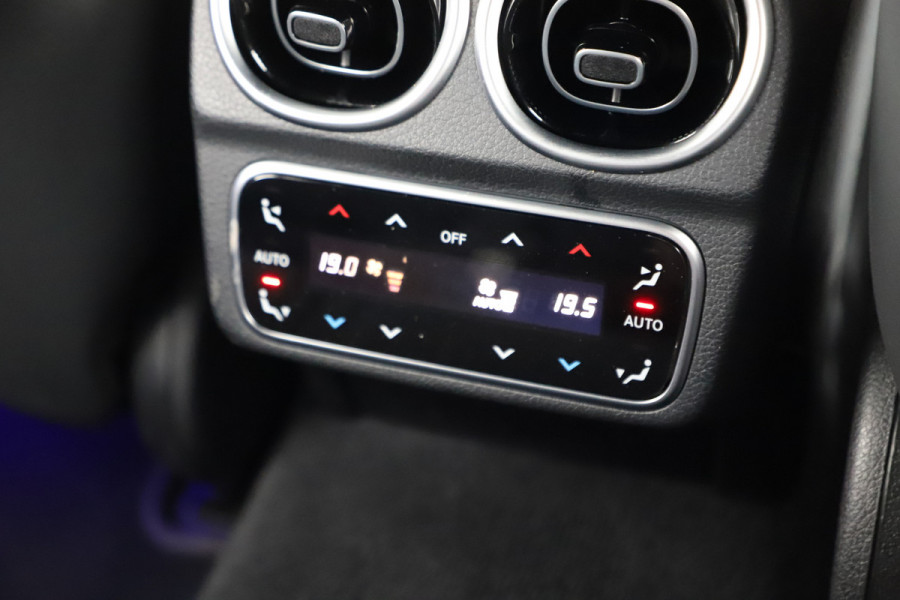 Mercedes-Benz C-Klasse Estate 300d AMG | 265PK | Achterasbesturing | Massage | Head-up | Keyless-go | Stoelkoeling | Distronic+ | Digital-light | Sfeer