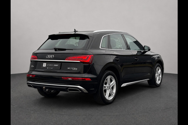 Audi Q5 50 TFSI e S-line | Trekhaak | Carplay | ACC | Stoelverwarming | Elektr. achterklep | DAB+ | LED