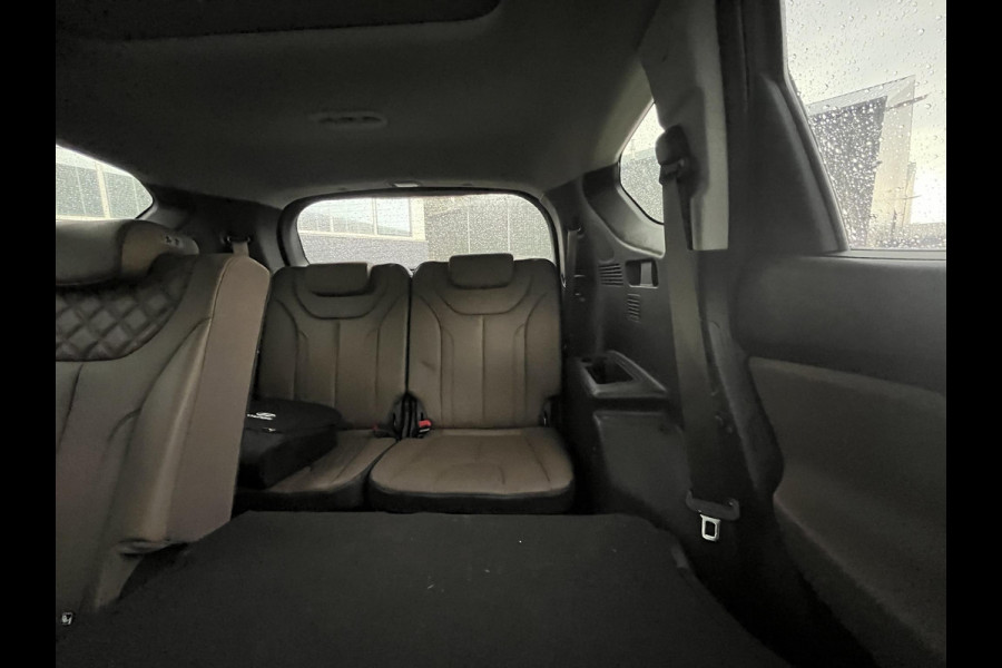 Hyundai Santa Fe 1.6 T-GDI PHEV Premium Sky 7p. APPLE CARP. | STOEL VENTILATIE/VERWARMING | 7 PERS | 360˚ CAMERA | HEAD-UP DISP. |