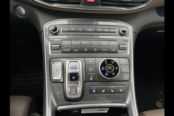 Hyundai Santa Fe 1.6 T-GDI PHEV Premium Sky 7p. APPLE CARP. | STOEL VENTILATIE/VERWARMING | 7 PERS | 360˚ CAMERA | HEAD-UP DISP. |