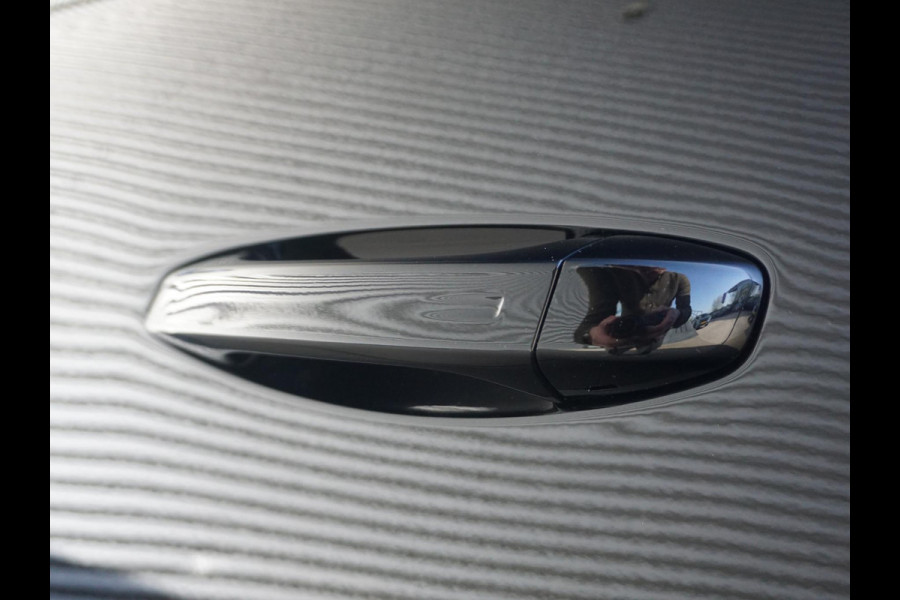 Peugeot 5008 1.6 Plug-in Hybrid 195 Allure 7p Winterpakket