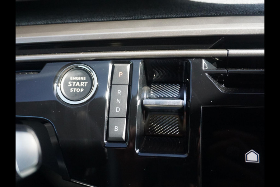 Peugeot 5008 1.6 Plug-in Hybrid 195 Allure 7p Winterpakket
