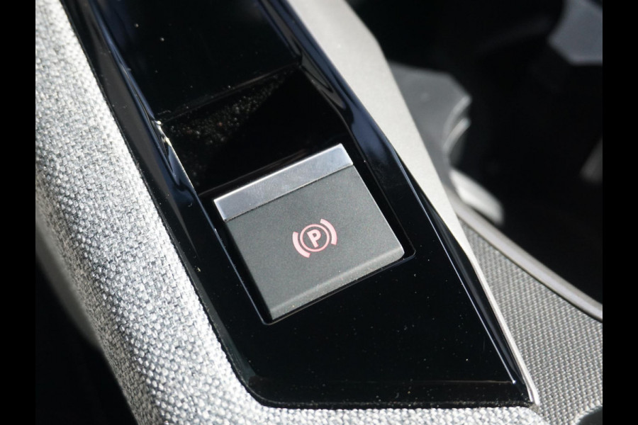 Peugeot 5008 1.6 Plug-in Hybrid 195 Allure 7p Winterpakket