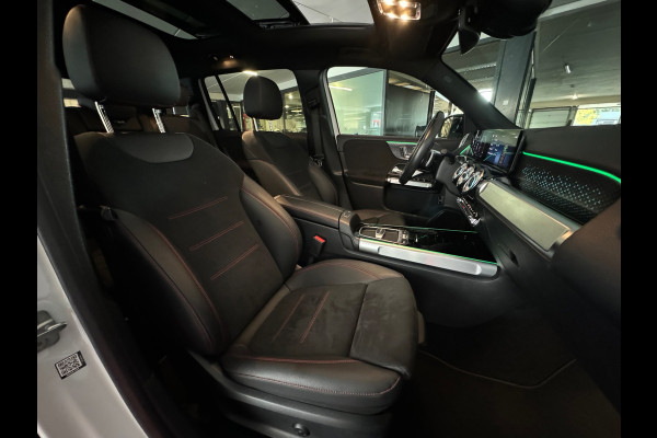 Mercedes-Benz Glb 180 Star Edition AMG Line Plus Pano|Sfeer|Blindspot|360 Camera