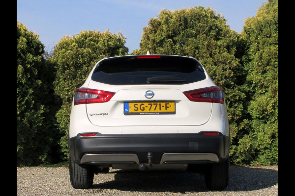 Nissan QASHQAI 1.2 N-Connecta * 360cam * Pano * Trekhaak *