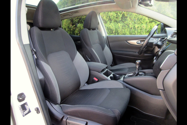 Nissan QASHQAI 1.2 N-Connecta * 360cam * Pano * Trekhaak *