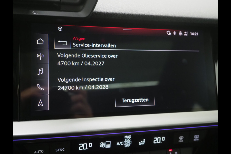 Audi A3 Sportback 40 TFSI e Full Black 204PK | Lederen Sportstoelen | Panoramadak | Camera | Keyless | Sfeerlicht | Carplay