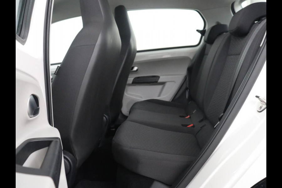 Seat Mii 1.0 Style Intense | 5-deurs | Airco | Bluetooth | Park assist | 14" velgen | NAP 151.830km.