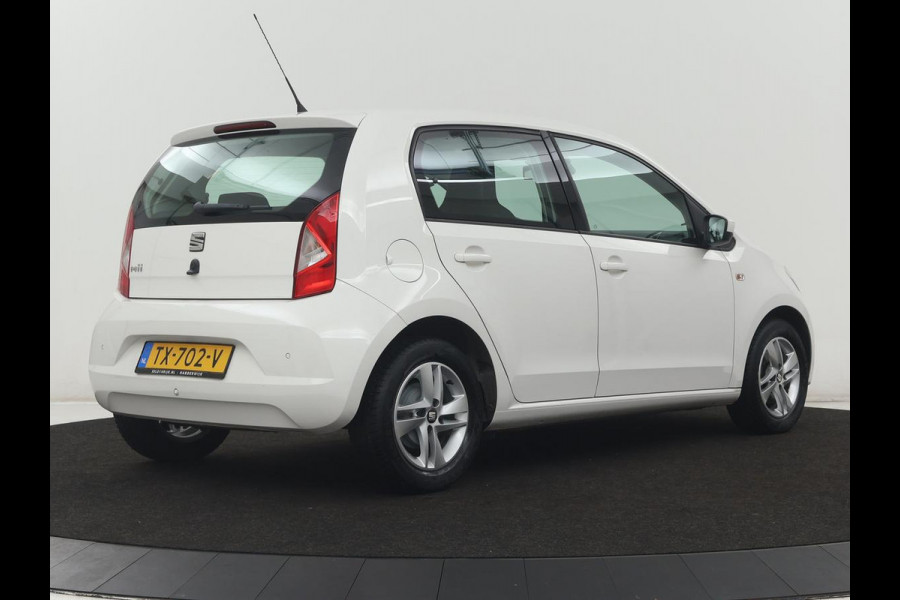 Seat Mii 1.0 Style Intense | 5-deurs | Airco | Bluetooth | Park assist | 14" velgen | NAP 151.830km.