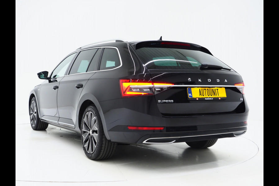 Škoda Superb Combi 1.4 TSI iV Laurin & Klement | Leder | Trekhaak | Massage | Canton | Keyless | Memory | Sfeerlicht | Carplay