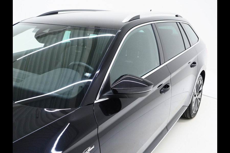 Škoda Superb Combi 1.4 TSI iV Laurin & Klement | Leder | Trekhaak | Massage | Canton | Keyless | Memory | Sfeerlicht | Carplay