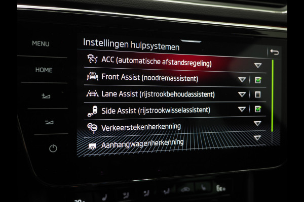 Škoda Superb Combi 1.4 TSI iV Laurin & Klement | Leder | Trekhaak | Massage | Canton | Keyless | Memory | Sfeerlicht | Carplay