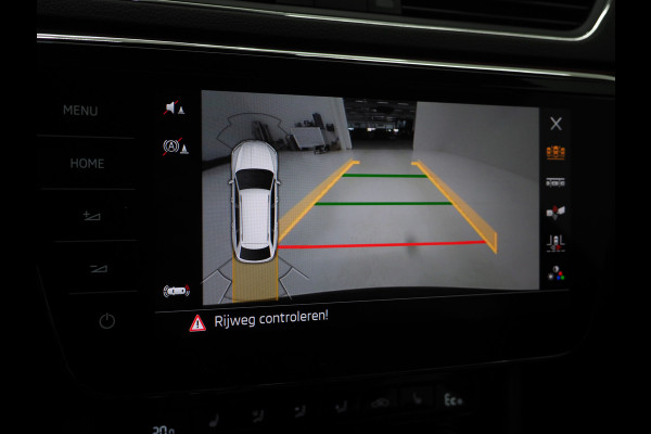 Škoda Superb Combi 1.4 TSI iV Laurin & Klement | Leder | Trekhaak | Massage | Canton | Keyless | Memory | Sfeerlicht | Carplay