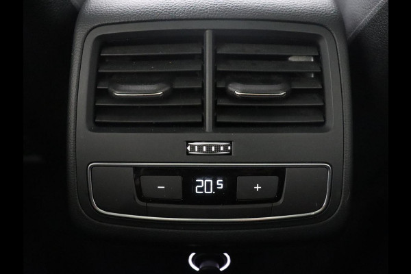 Audi A4 Allroad quattro 2.0 TFSI MHEV Edition | Panoramadak | Leder | Trekhaak | Virtual Dashboard | Camera | Climate control | Stoelverwarming | Full LED | Cruise control |
